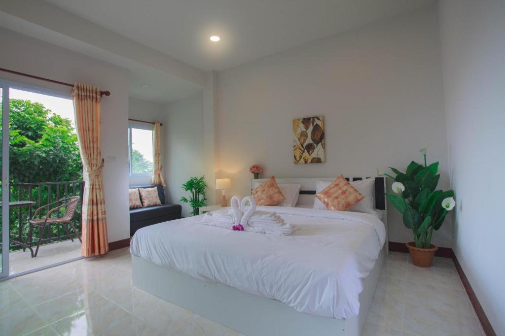 Pantip Boutique Hotel Lamphun Exterior photo