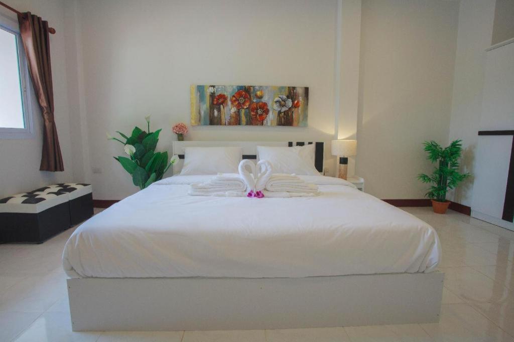 Pantip Boutique Hotel Lamphun Exterior photo