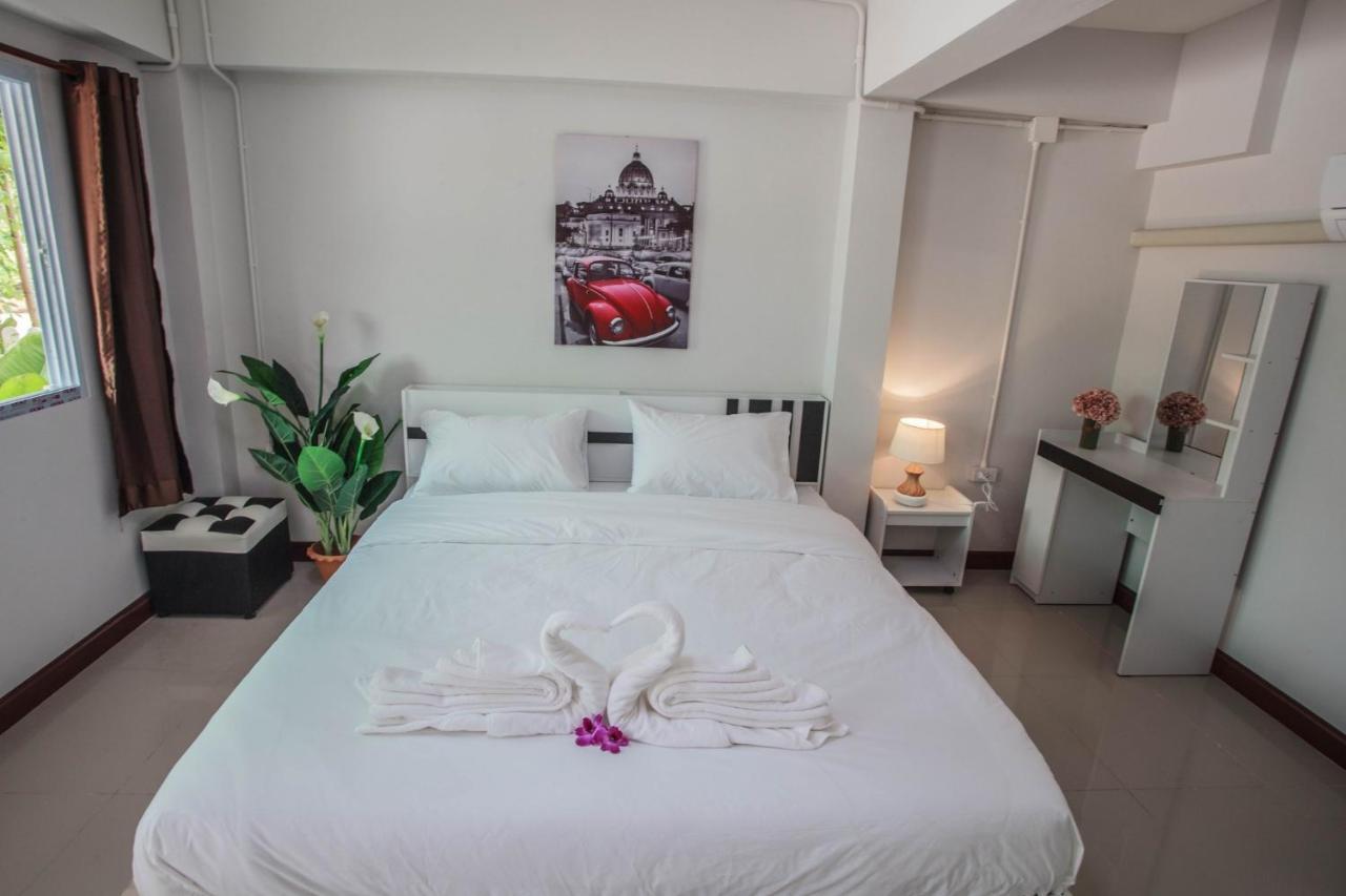 Pantip Boutique Hotel Lamphun Exterior photo